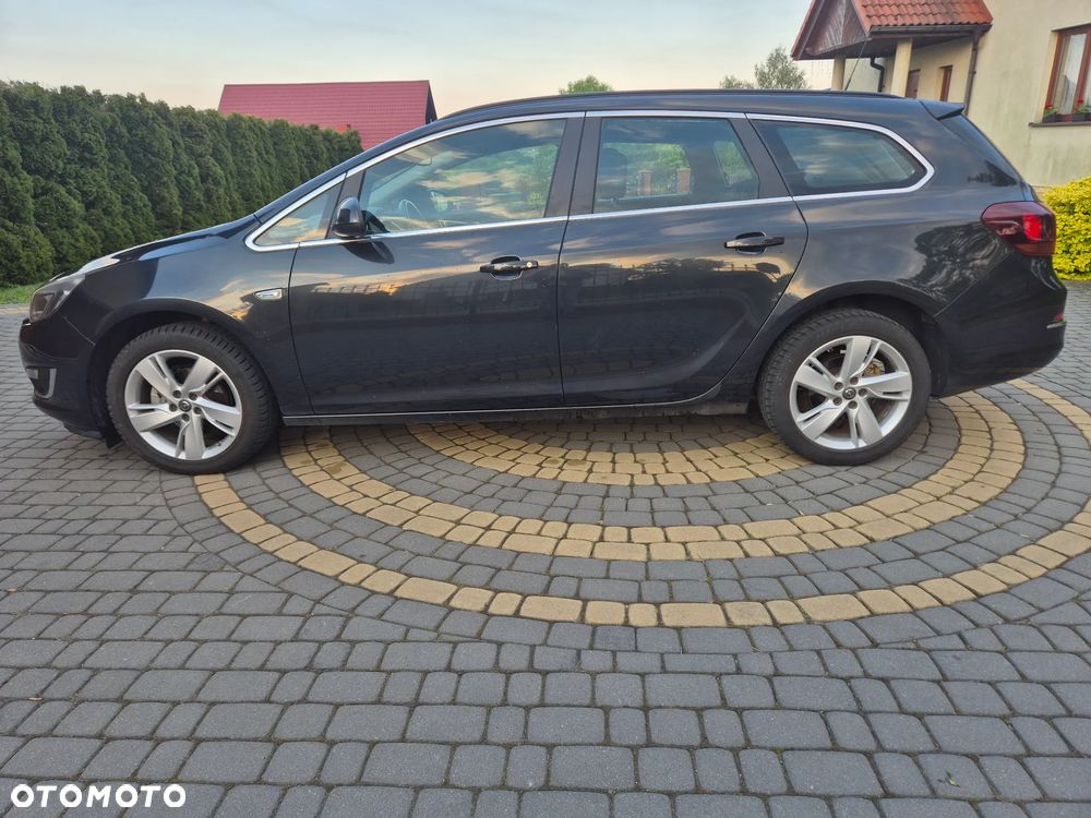 Opel Astra 1.4 T Sport S&S - 13