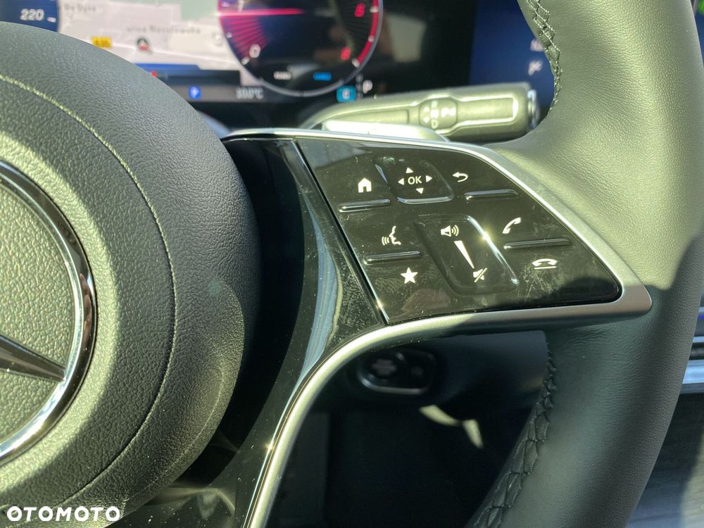 Mercedes-Benz GLE - 13