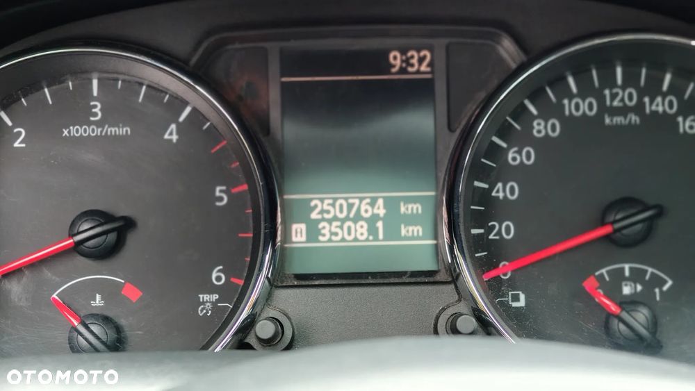 Nissan Qashqai 1.5 dCi Visia - 10