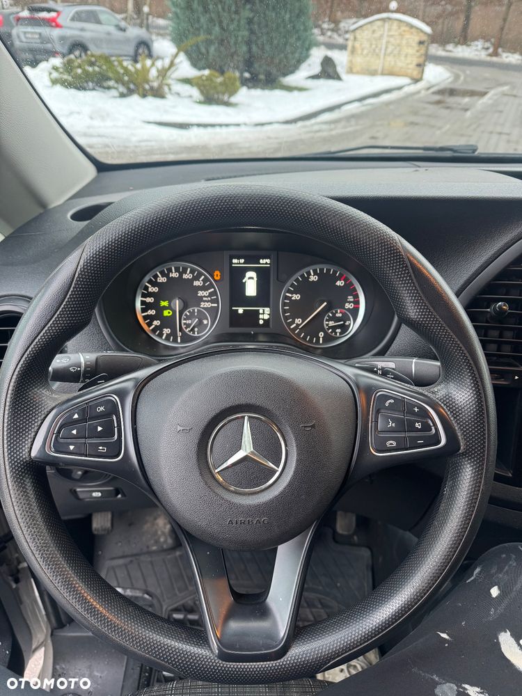 Mercedes-Benz Vito - 11