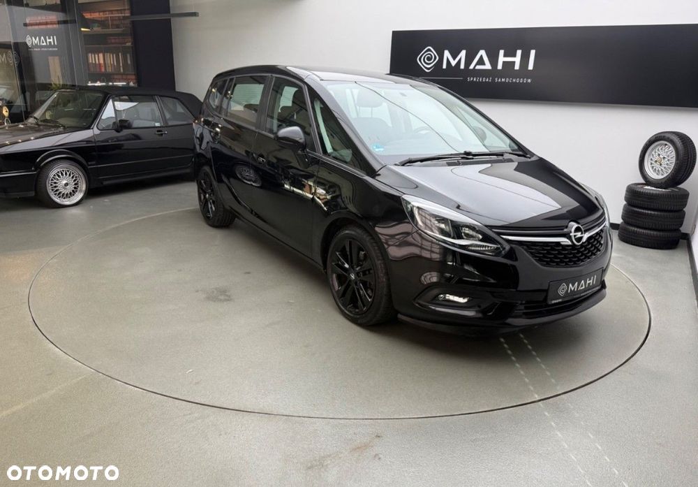 Opel Zafira 2017