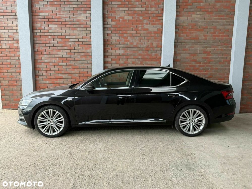Skoda Superb 2.0 TDI SCR L&K DSG - 2