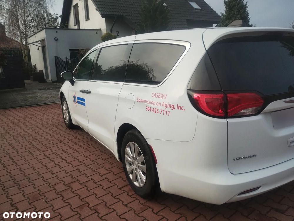 Chrysler Voyager - 3