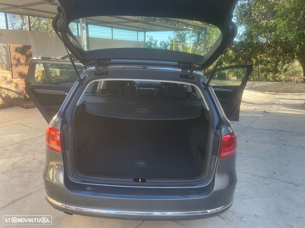 VW Passat Variant 1.6 TDI BlueMotion Comfortline - 21