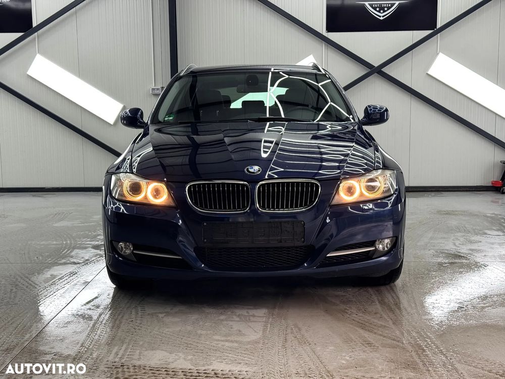 BMW Seria 3 320d DPF Aut. Edition Exclusive - 2