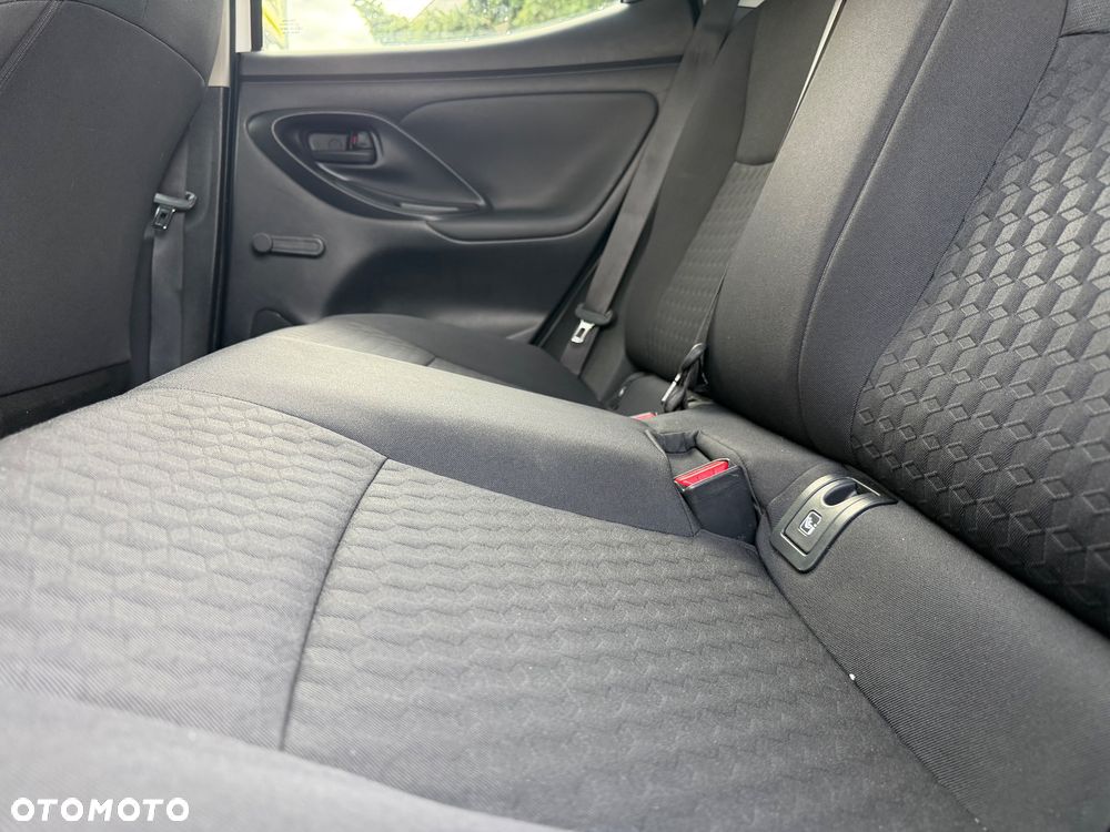 Toyota Yaris Hybrid 1.5 Comfort - 20