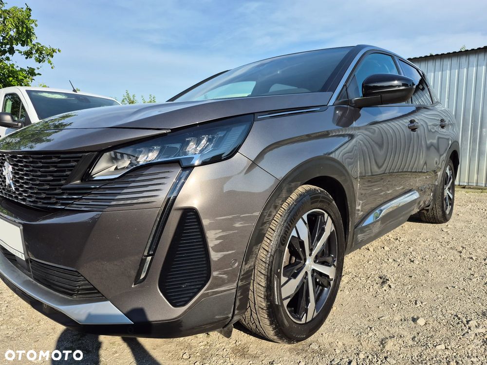 Peugeot 3008 1.2 PureTech Allure S&S EAT8 - 31