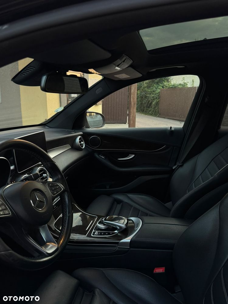 Mercedes-Benz GLC - 9