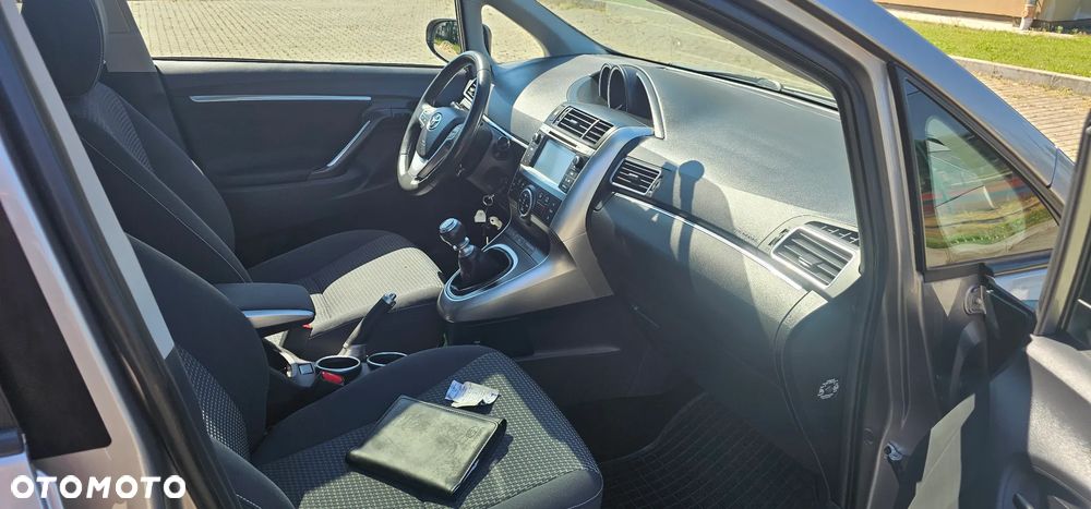 Toyota Verso 1.6 D-4D 7-Sitzer Start/Stop Skyview Edition - 24