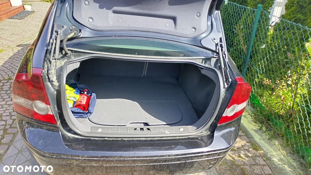 Volvo S40 1.6D - 9