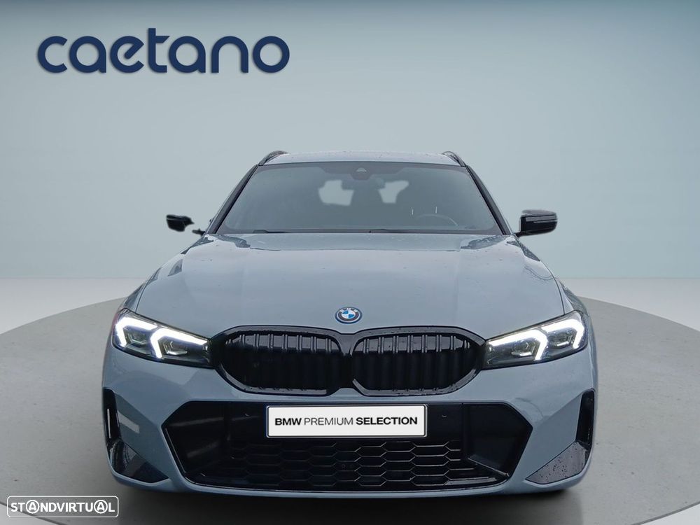 BMW 330 e Pack Desportivo M Auto - 2