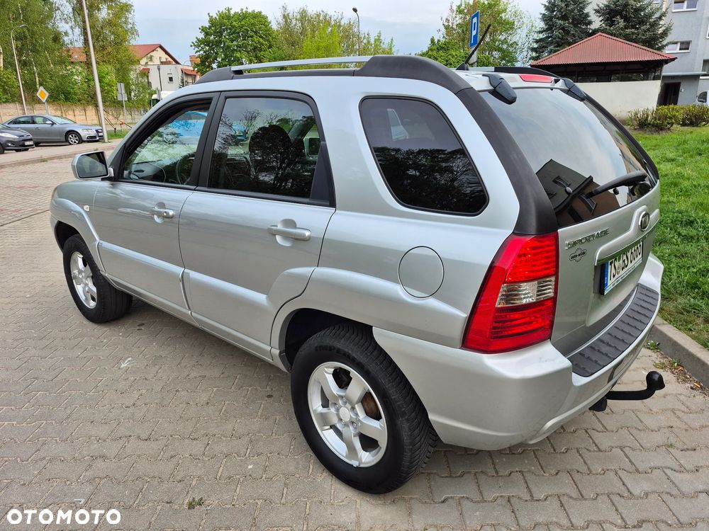 Kia Sportage 2.0 2WD LX - 3