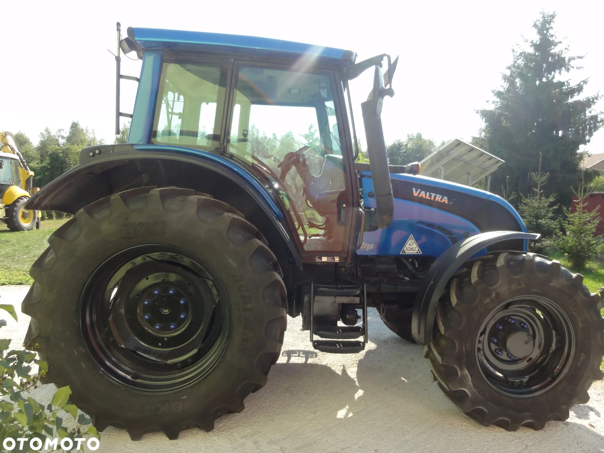 Valtra N121 - 3