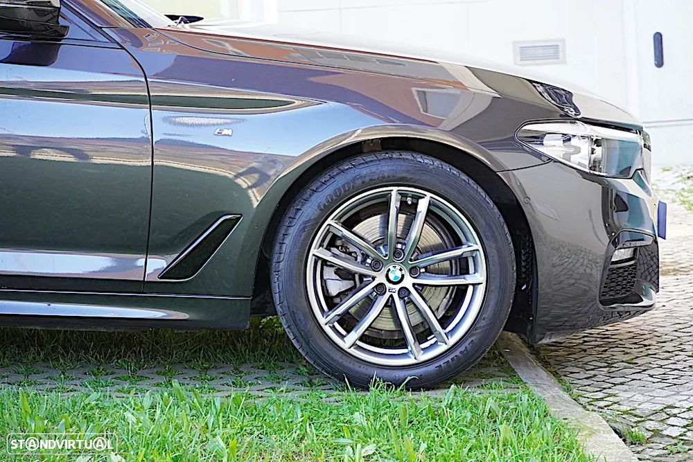 BMW 520 d Pack M Auto - 13