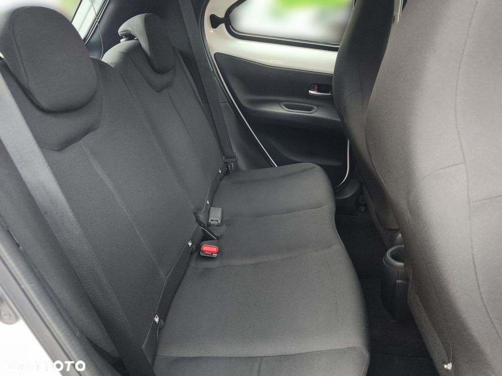 Toyota Aygo X - 12