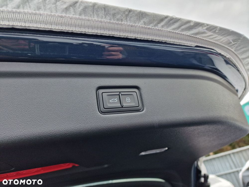 Audi A6 Sportback e-tron - 4