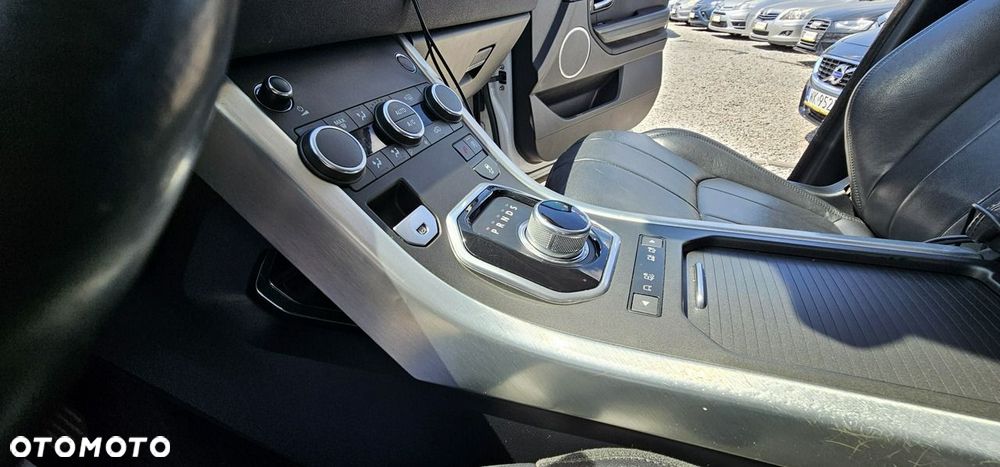 Land Rover Range Rover Evoque - 29