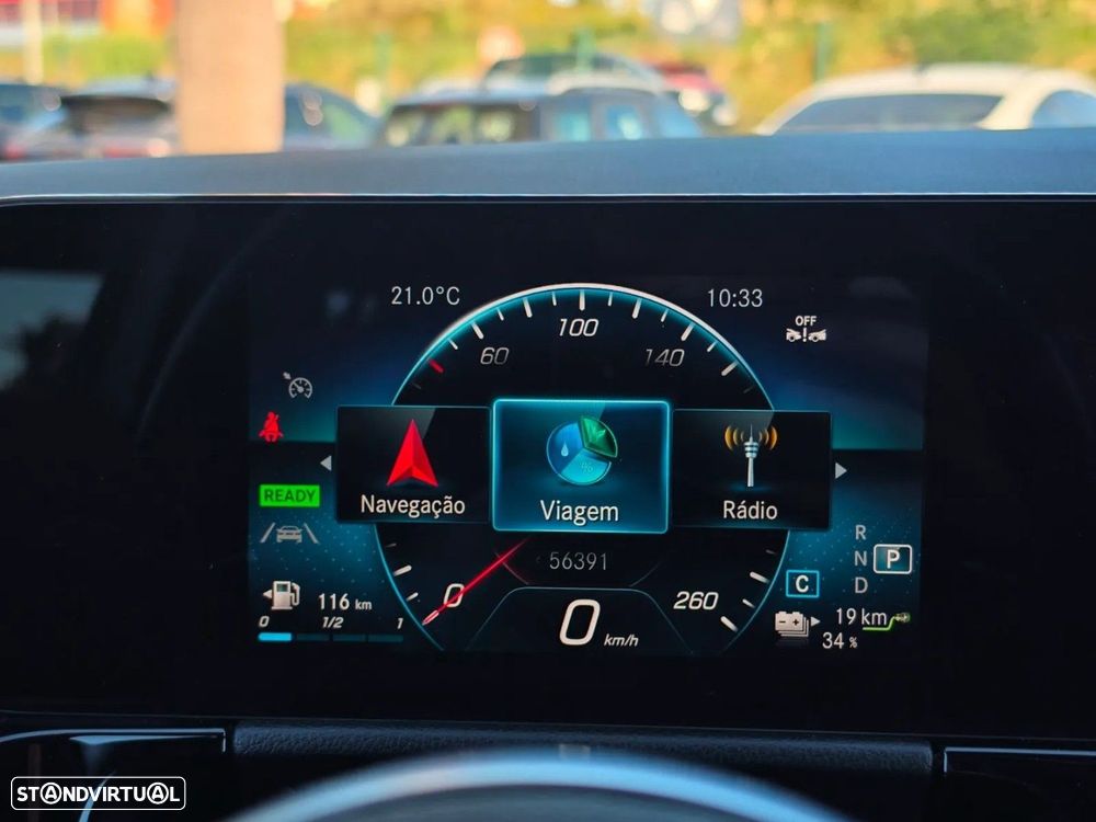 Mercedes-Benz GLA 250 e AMG Line - 16