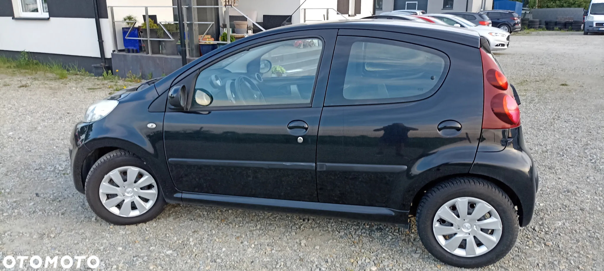 Peugeot 107 1.0 Happy - 10