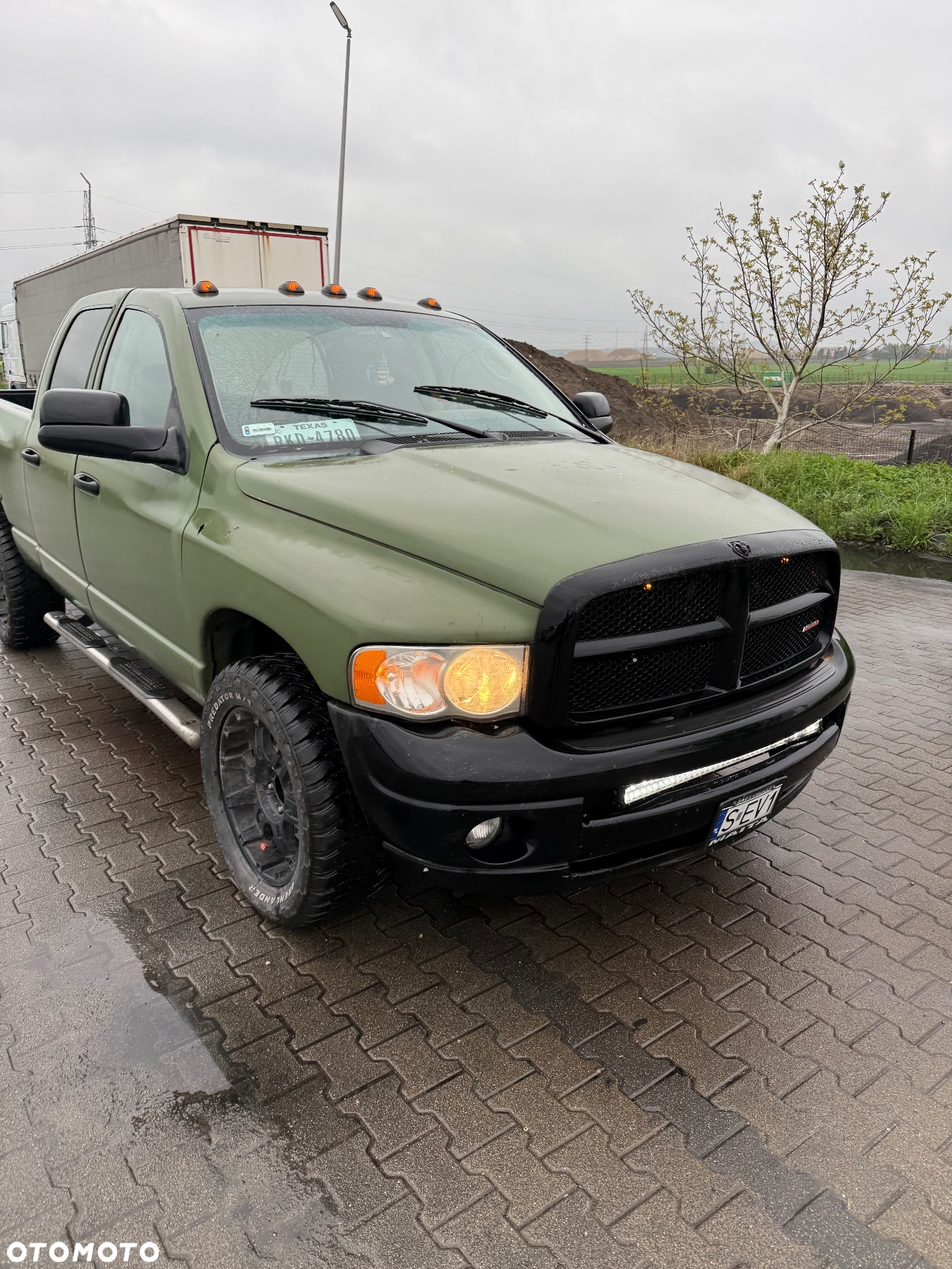 Dodge RAM 1500 5.7 4WD HEMI - 5