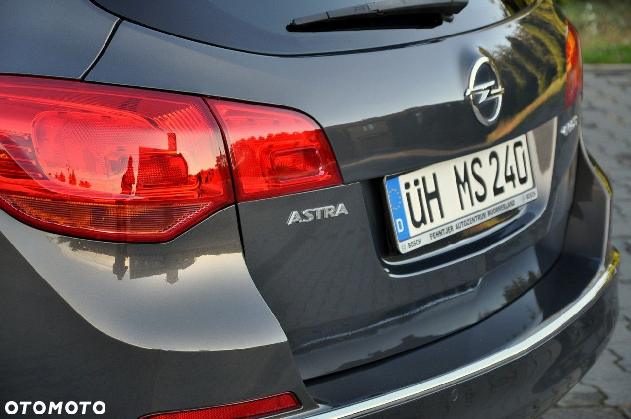 Opel Astra - 16