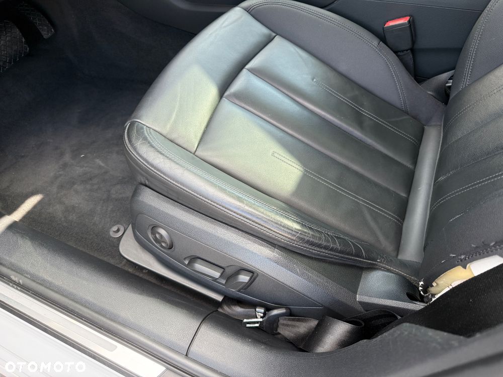 Audi A4 Avant 35 TFSI S tronic sport - 24