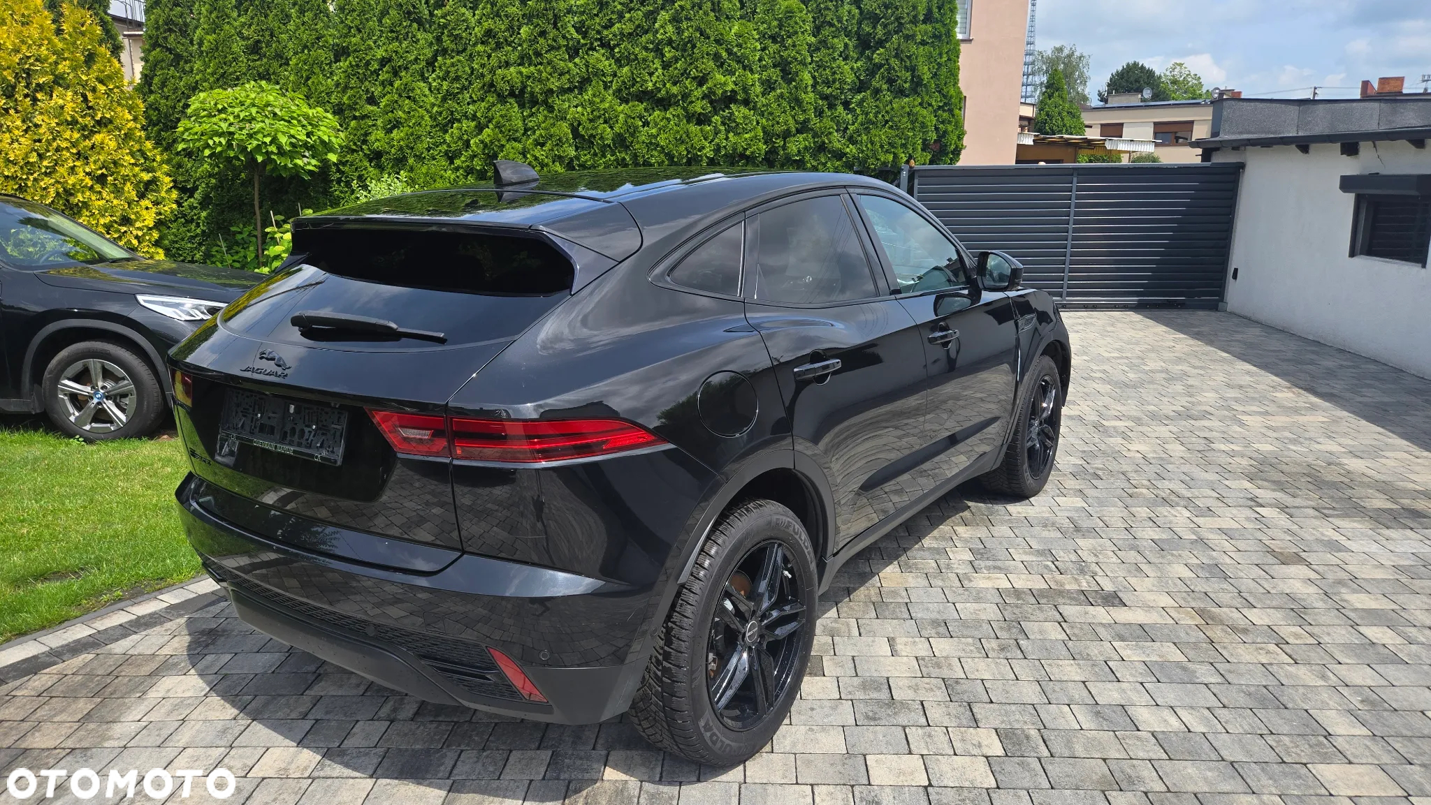 Jaguar E-Pace - 4