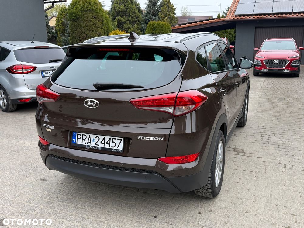 Hyundai Tucson 1.6 GDi 2WD Select - 11