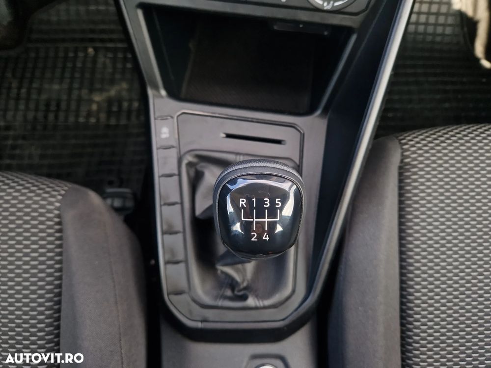 Volkswagen Polo 1.0 MPI Base - 20