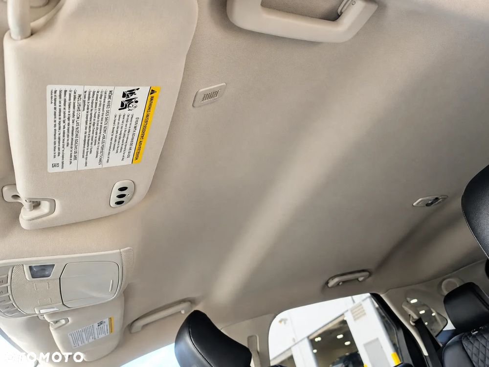 Ford Edge - 16