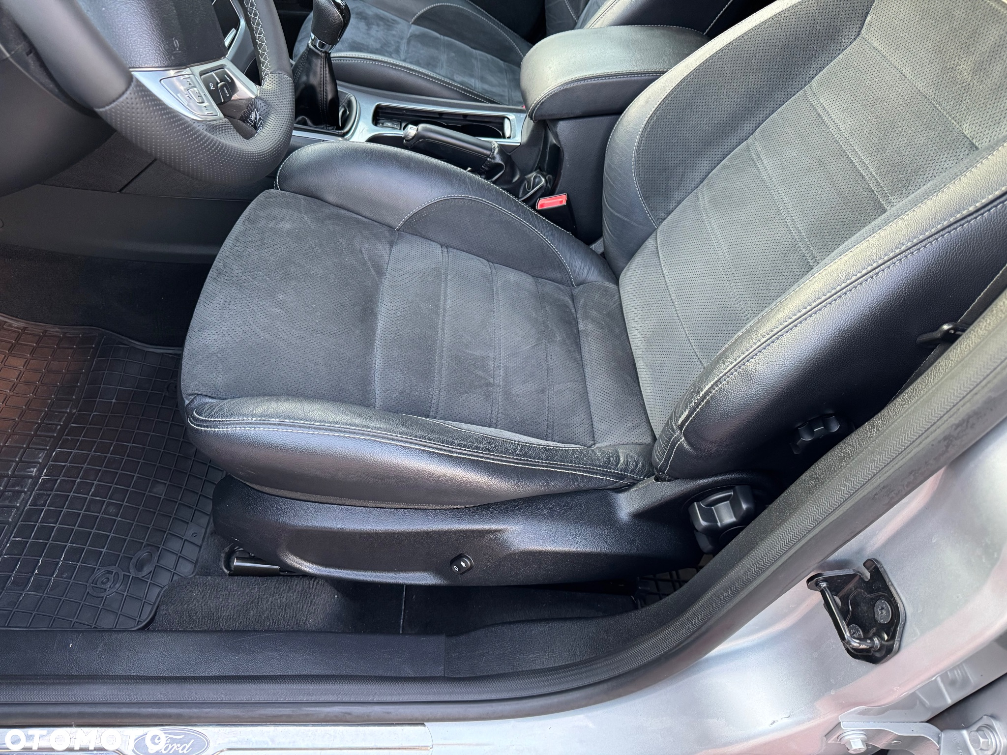 Ford Mondeo 2.0 Titanium X - 11