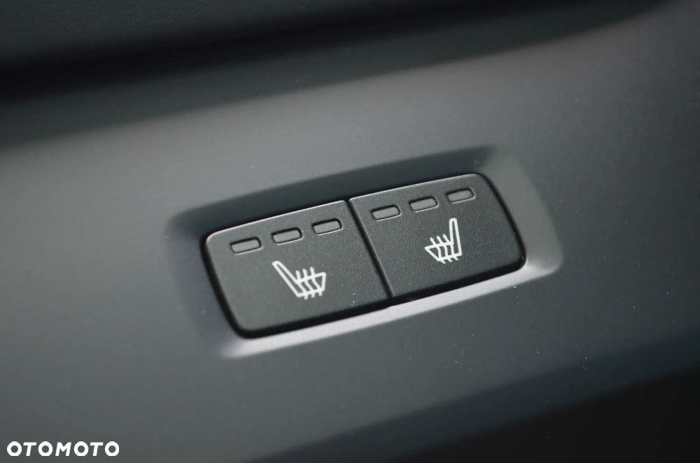 Volvo XC 60 T8 AWD Plug-In Hybrid Inscription - 28