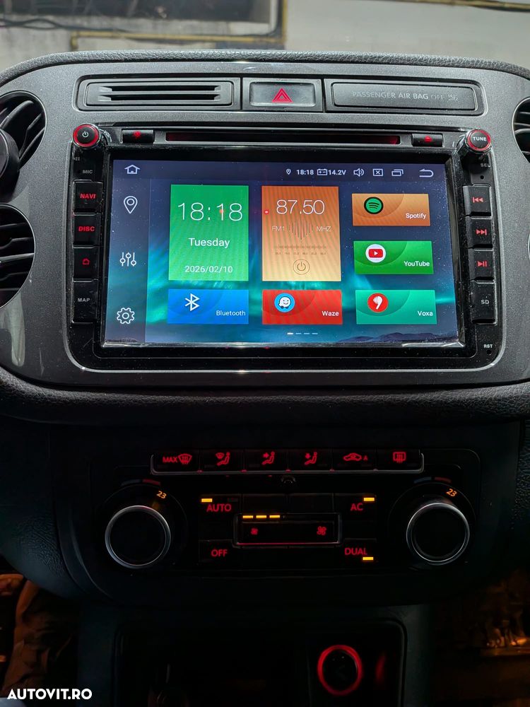 Volkswagen Tiguan 2.0 TDI DPF BlueMotion Technology Trend & Fun - 14