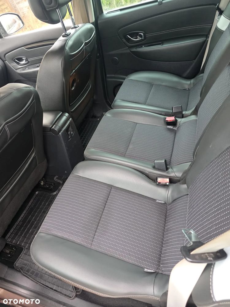 Renault Grand Scenic 1.9 dCi XXL FAP Exception - 11