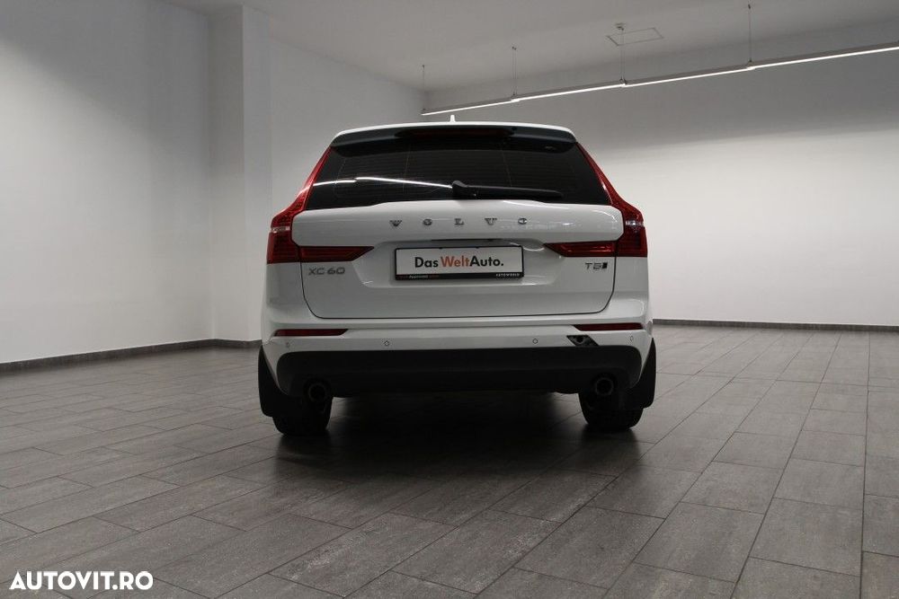 Volvo XC 60 T5 AWD Inscription - 6