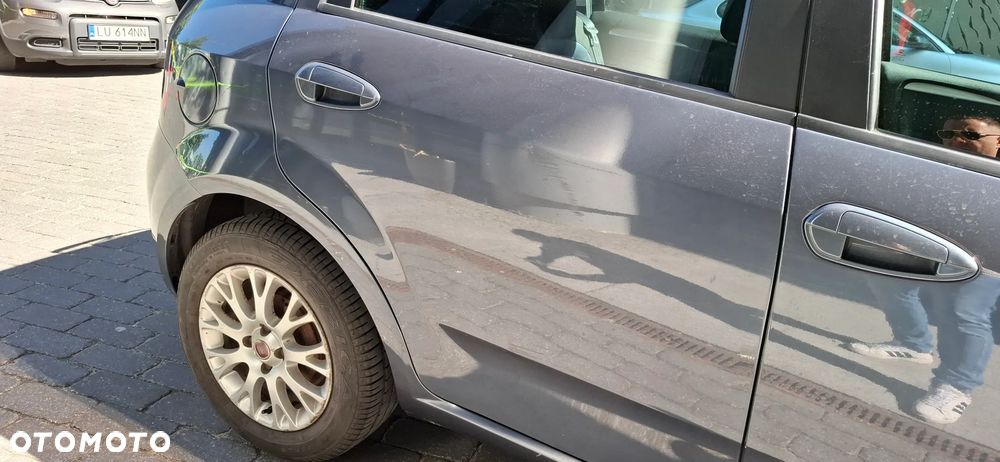 Fiat Punto Evo 1.4 8V Active Dualogic - 4
