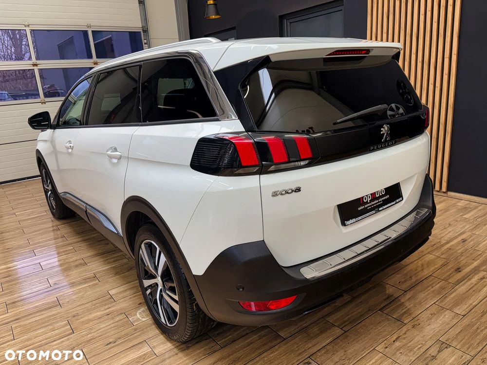 Peugeot 5008 1.2 PureTech Allure S&S EAT8 - 8