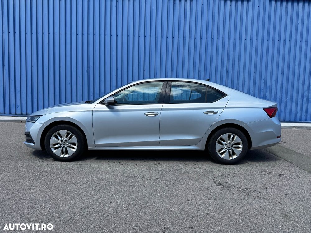 Skoda Octavia 2.0 TDI DSG Ambition - 4