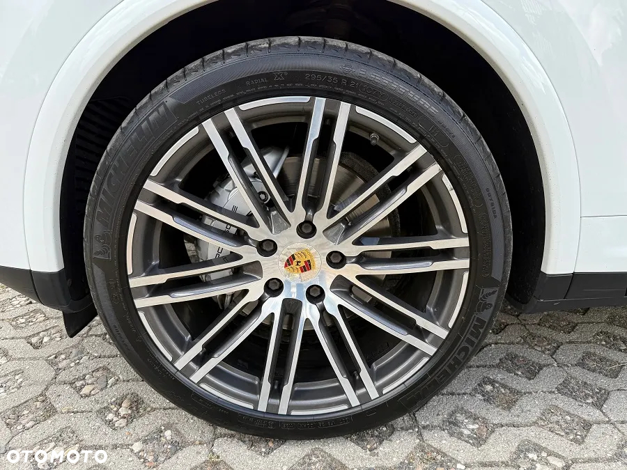 Porsche Cayenne S Diesel - 12