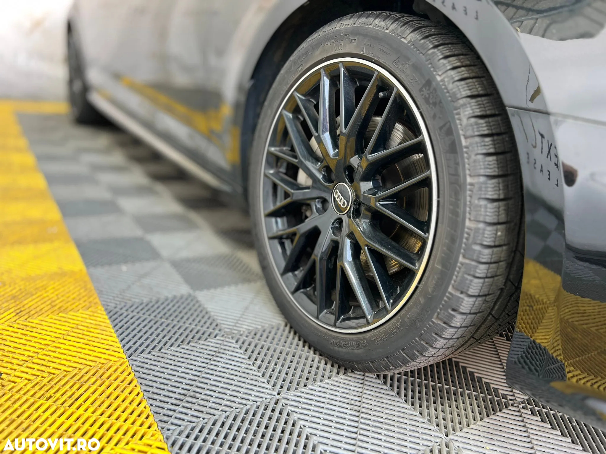 Audi A4 2.0 TDI quattro S tronic Sport - 17