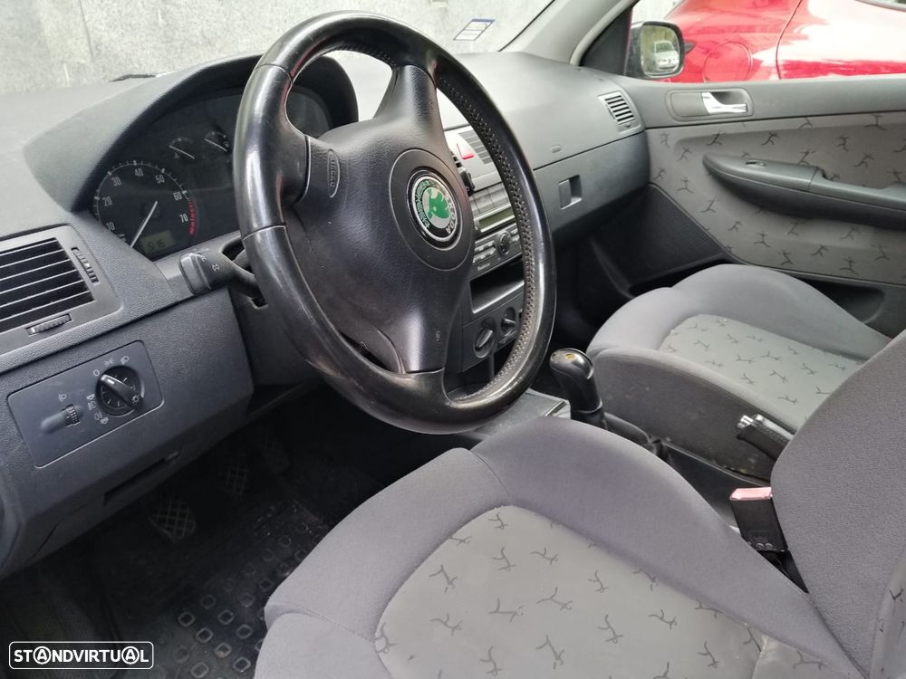 Skoda Fabia Break 1.4 Sport - 5