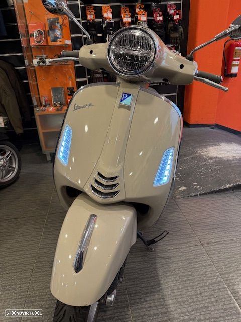 Vespa GTS Super base - 3