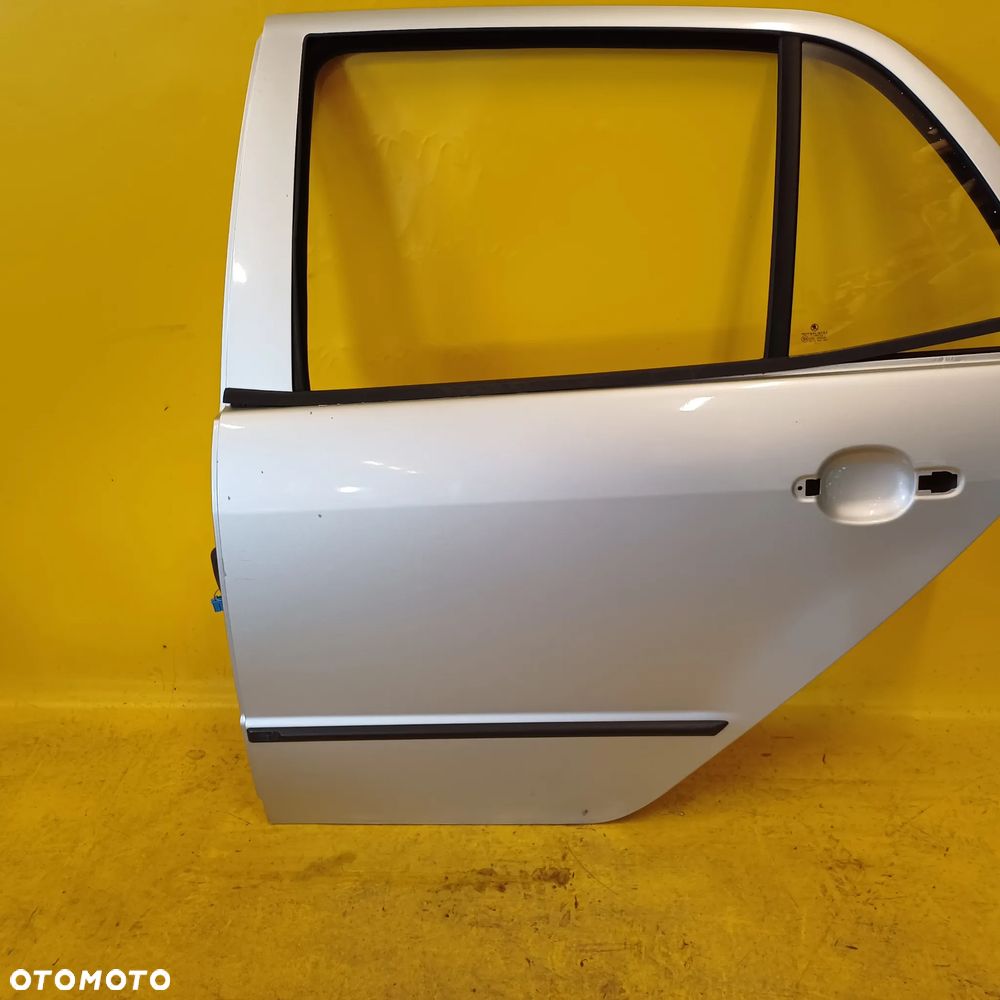 DRZWI LEWY TYŁ LEWE TYLNE SKODA FABIA MK1 I 5D HB LAK. 9102 NR1990 - 3