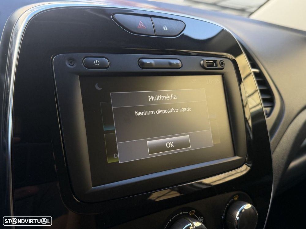 Renault Captur (ENERGY) TCe 90 LIMITED - 37
