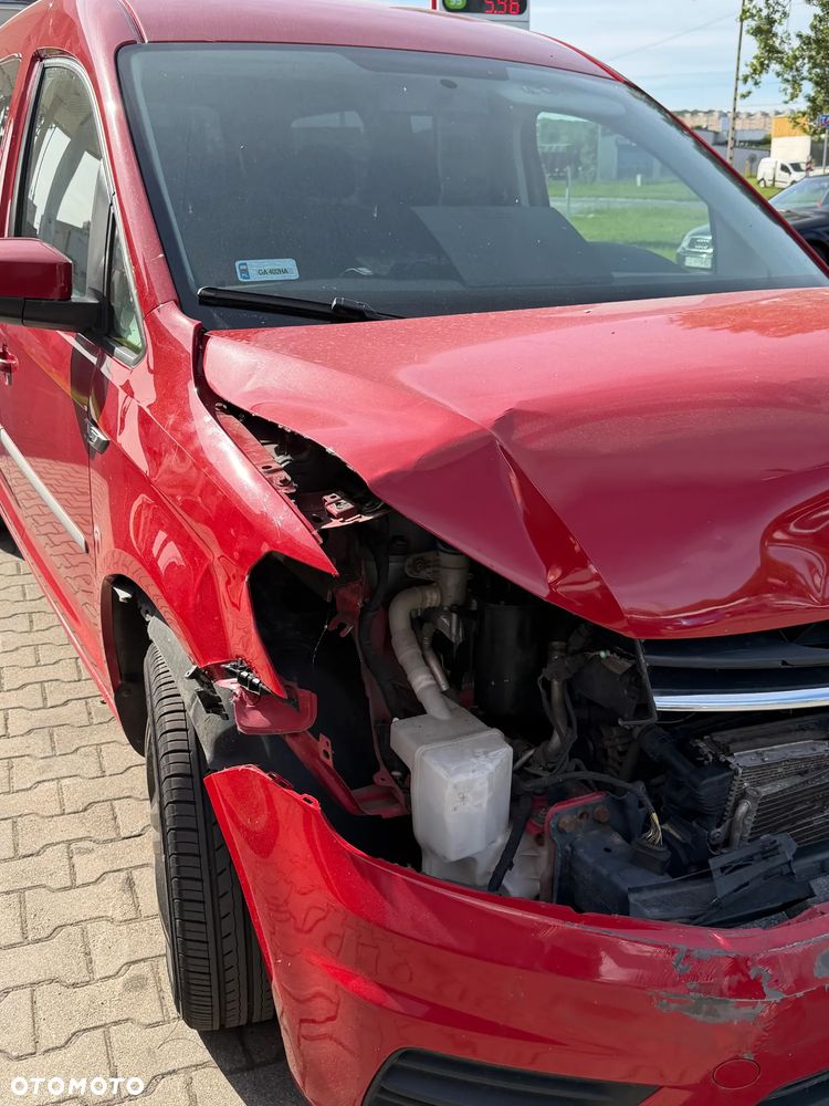 Volkswagen Caddy 2.0 TDI Comfortline - 4