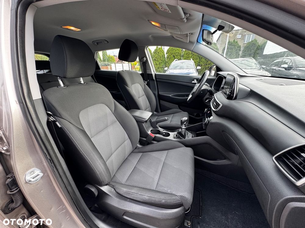 Hyundai Tucson blue 1.6 GDi 2WD Passion - 35
