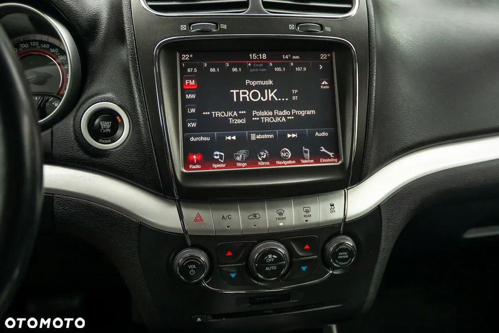 Fiat Freemont 2.0 Multijet Lounge AWD - 24