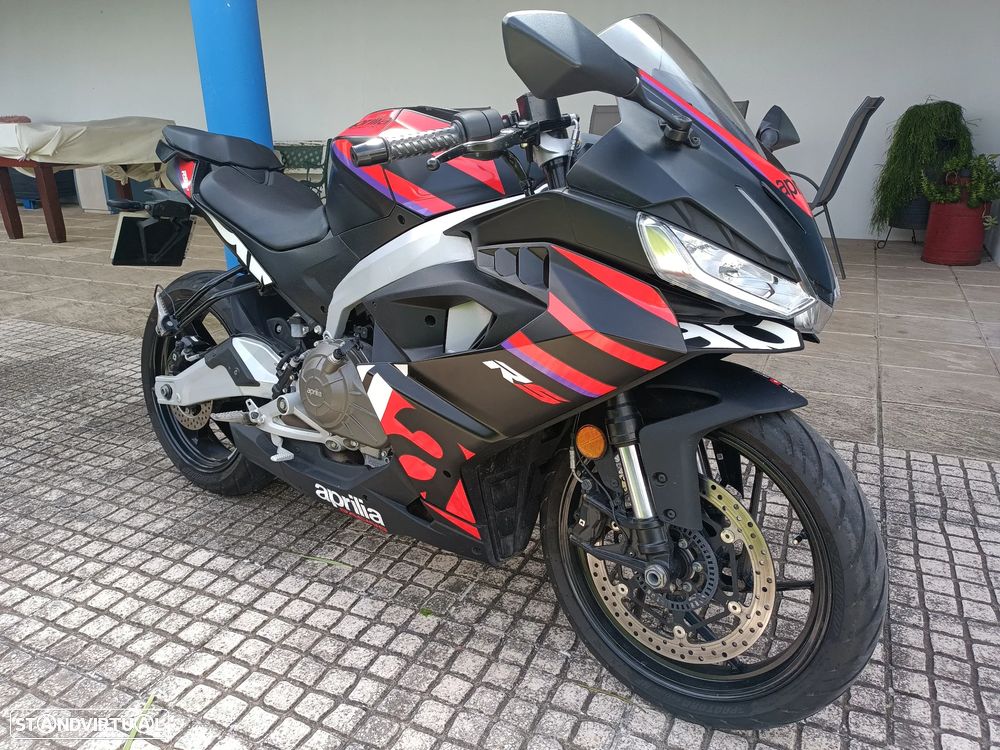 Aprilia RS - 7