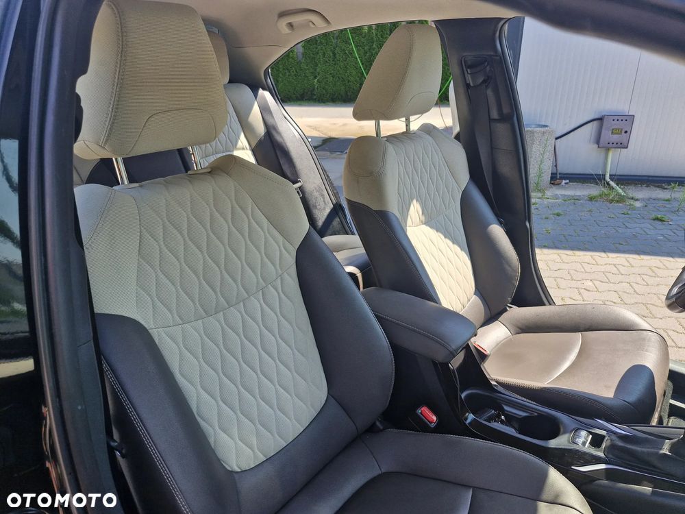 Toyota Corolla 1.6 Executive MS - 10