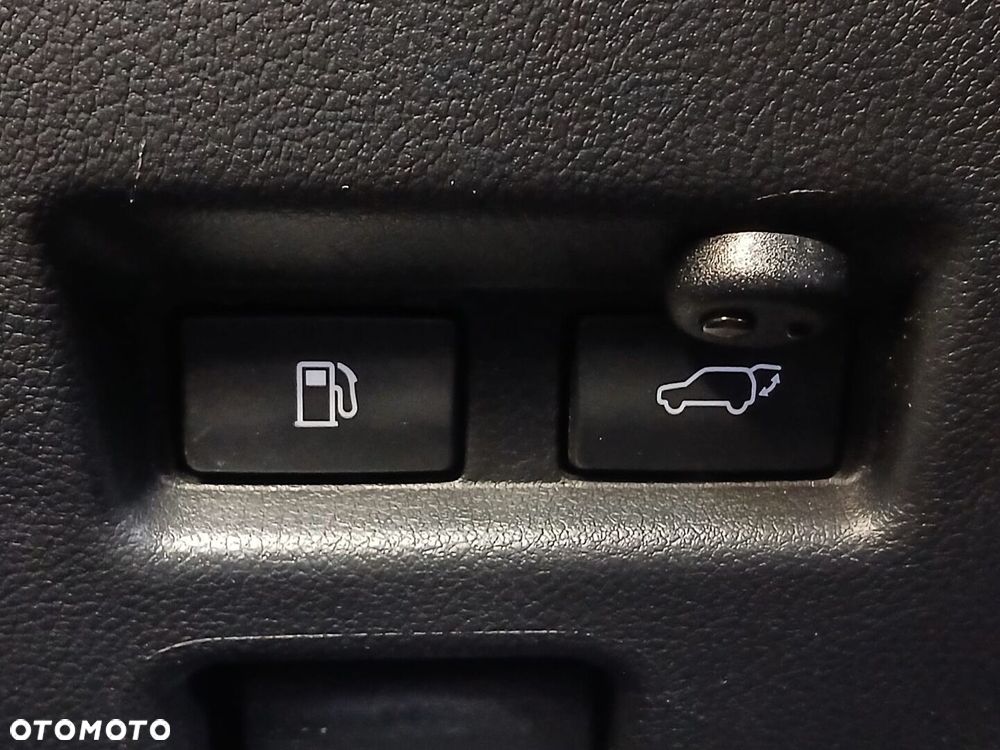 Lexus UX 250h GPF F Sport Design 2WD - 36